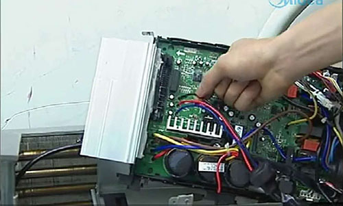 凉城美的空调电话是多少